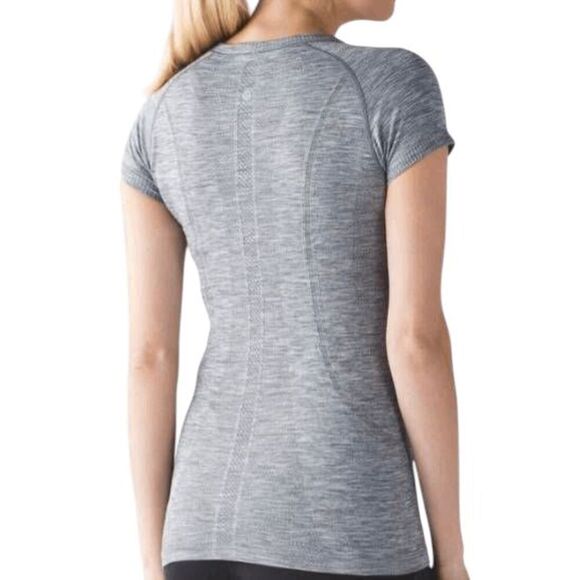 LULULEMON ATHLETICA Swiftly Tech Short Sleeve Crew In Heathered Slate Size 10 - Picture 2 of 5